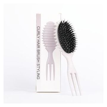 Detangling Curl Defining Brush in beige voor het ontklitten van haar